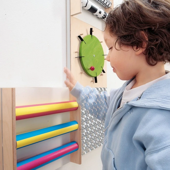 Marco para pared sensorial