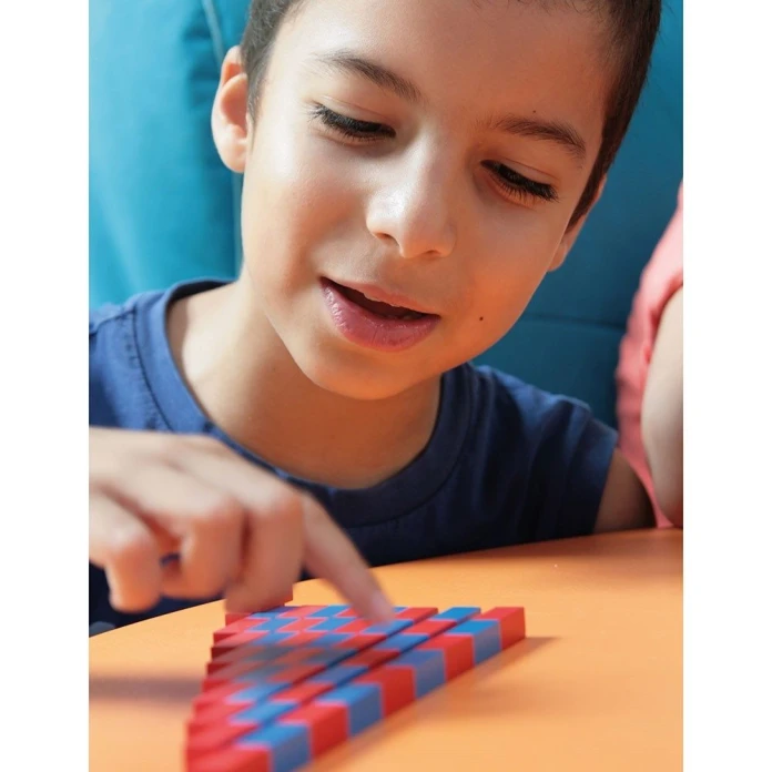 Listones rojos y azules Montessori