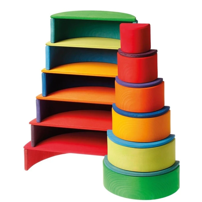 Grandes semicírculos de madera