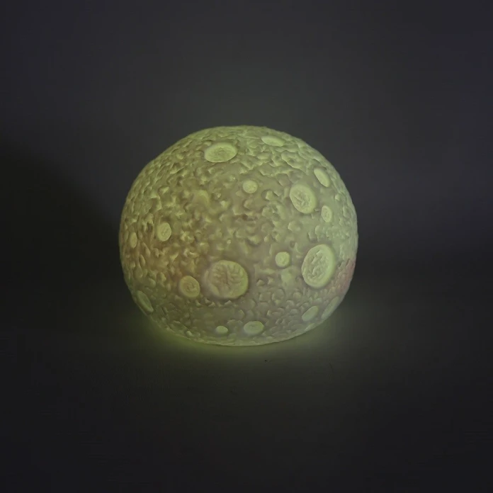 Luna luminosa