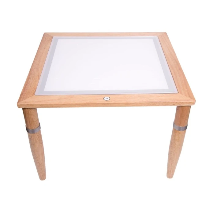 Consola de madera con panel de luz