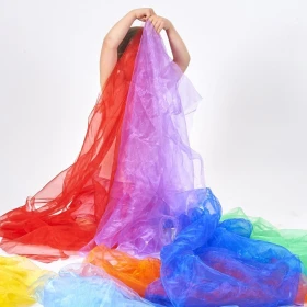 Pañuelos arcoíris de organza (por 7)