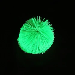 Gran pelota pompón uv