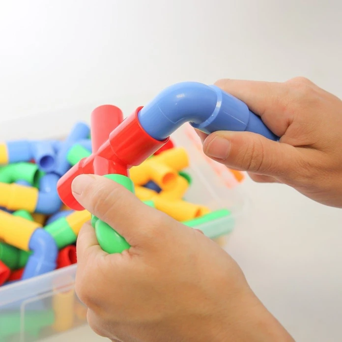 Juego de construcción tubos