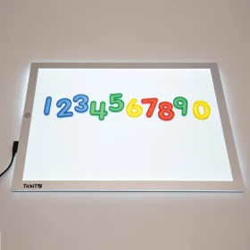La mesa de luz Tickit