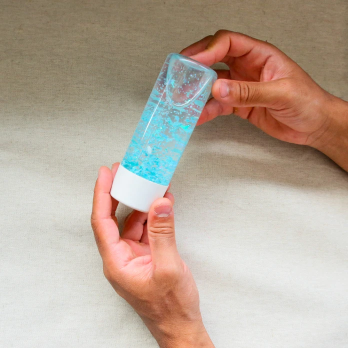 Botella sensorial delfín
