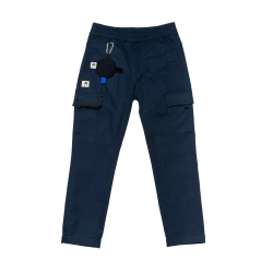 Pantalón con texturas - 8 estímulos