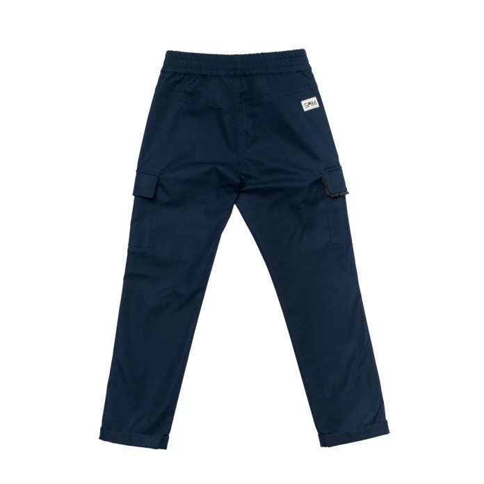 Pantalón con texturas - 8 estímulos