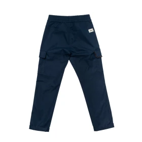 Pantalón con texturas - 8 estímulos
