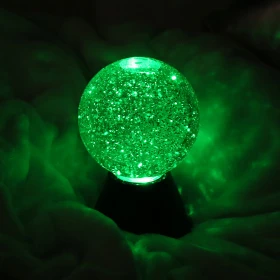 Bola luminosa con purpurina