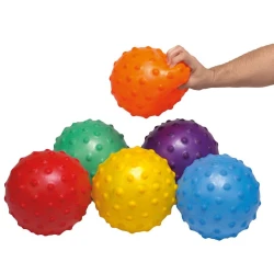 Balón de pajita con pinchos