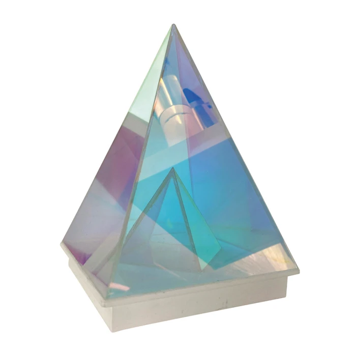 Lámpara prismática 3D – Pirámide