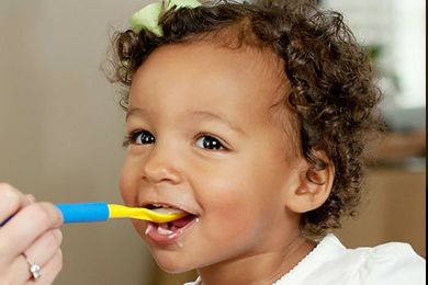¿Qué trucos utilizar para acompañar a un niño con dificultades alimentarias?
